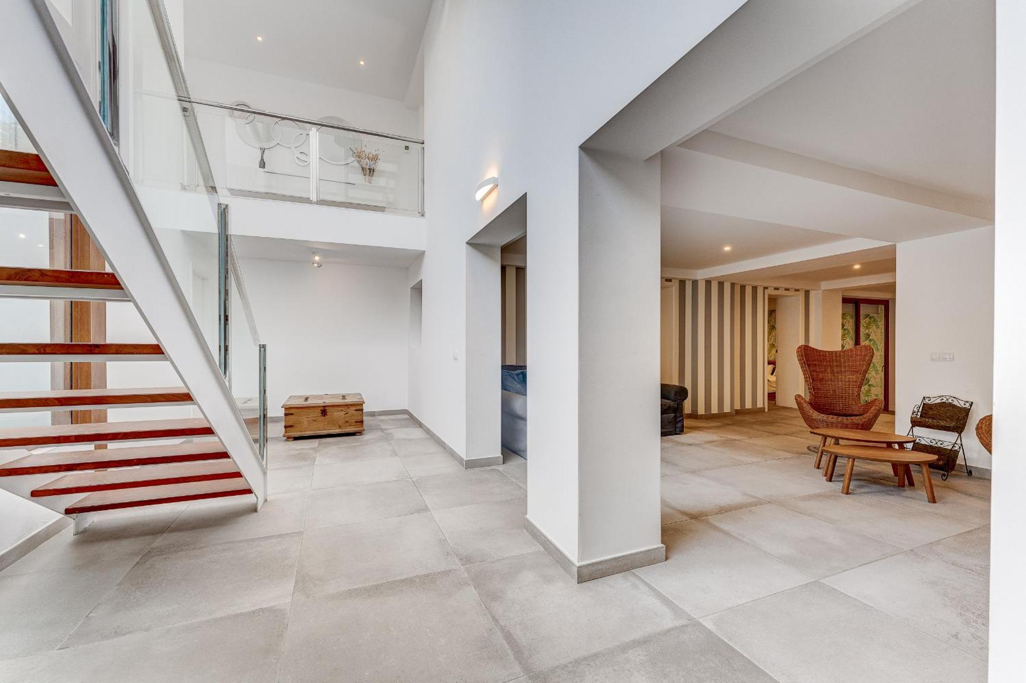 Fabulous Contemporary 5 Bedroom Villa With Private Heated Pool, Sleeps Max 13 Callao Salvaje Exteriör bild